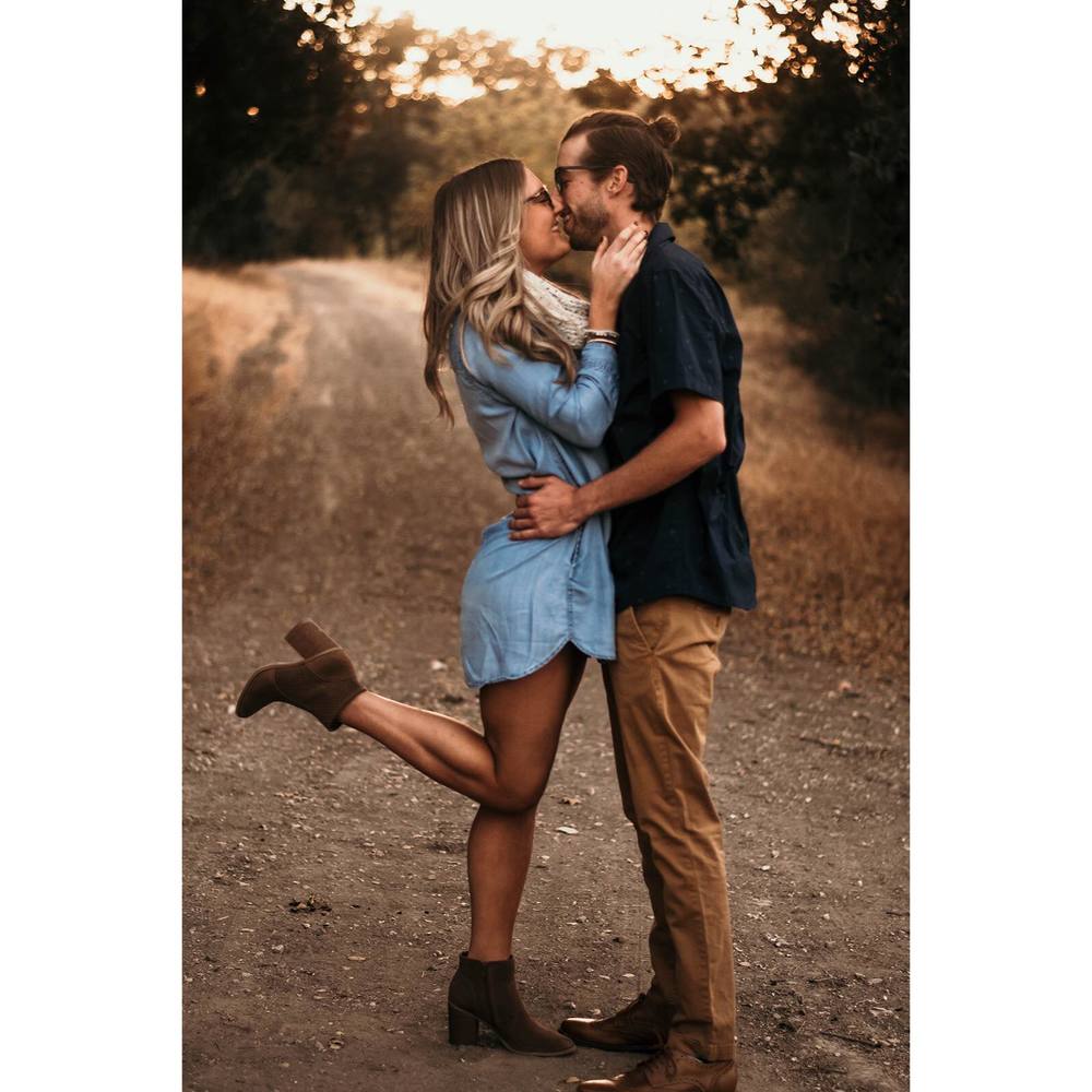 Meet your Posher, Casey